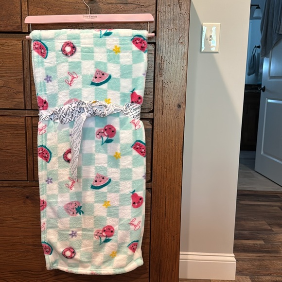 Juicy Couture fruit plush throw blanket watermelon cherries strawberries NWT - Picture 2 of 3